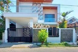 Jual Rumah Luas Elegan Dengan View Cantik di Bintaro, Tangerang Selatan Jual Rumah Luas Elegan Dengan View Cantik di Bintaro, Tangerang Selatan