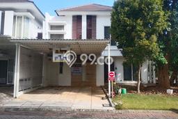 For Sale! Luxury House LT 239m2 Desain Modern di Pakuwon City For Sale! Luxury House LT 239m2 Desain Modern di Pakuwon City