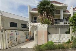 Rumah Elit Modern Tanpa Renovasi di Citraland Surabaya Rumah Elit Modern Tanpa Renovasi di Citraland Surabaya