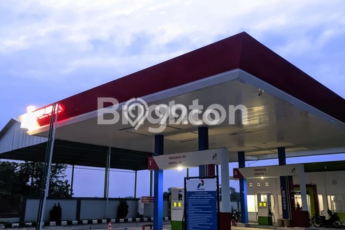 Lokasi Strategis! Dijual Komersial Bisnis di Sukorame, Lamongan Kondisi Baik Lokasi Strategis! Dijual Komersial Bisnis di Sukorame, Lamongan Kondisi Baik