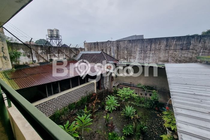 Jual Rumah Luas Megah Dengan View Cantik di Oro-Oro Dowo, Malang Jual Rumah Luas Megah Dengan View Cantik di Oro-Oro Dowo, Malang