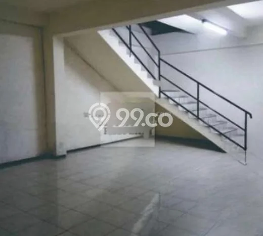 Ruko di Brumbungan, Luas 250m², For Rent, Pusat Komersial, Ready Operasional Ruko di Brumbungan, Luas 250m², For Rent, Pusat Komersial, Ready Operasional