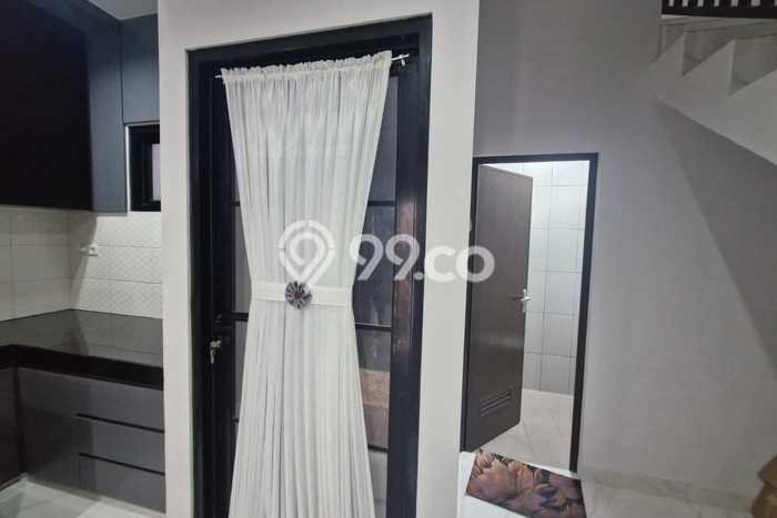 Rumah Modern 3 KT di Cibubur Jakarta Timur Unfurnished Rumah Modern 3 KT di Cibubur Jakarta Timur Unfurnished