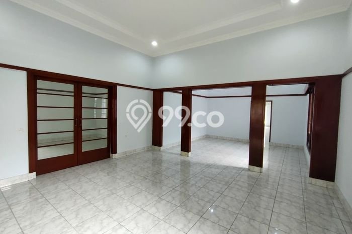 Dijual! Komersial di Dago Bandung LT 843m2 / LB 500m2 Kawasan Strategis Dijual! Komersial di Dago Bandung LT 843m2 / LB 500m2 Kawasan Strategis