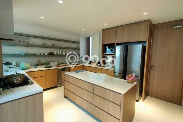 Dijual Rumah Luas Elegan Dengan View Eksklusif di Setra Sari, Bandung Dijual Rumah Luas Elegan Dengan View Eksklusif di Setra Sari, Bandung