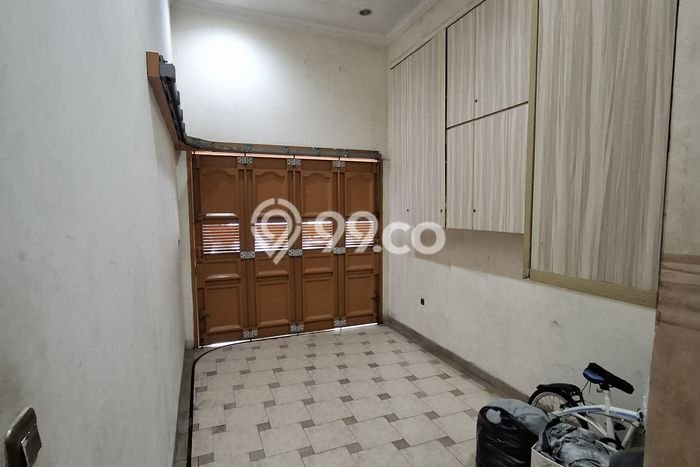 For Sale! Premium House LT 200m2 Desain Elegan di Muara Karang For Sale! Premium House LT 200m2 Desain Elegan di Muara Karang
