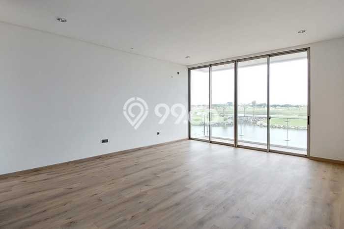 Sewa Rumah Strategis LT 300m2 / LB 600m2 di Golf Island, Jakarta Utara Sewa Rumah Strategis LT 300m2 / LB 600m2 di Golf Island, Jakarta Utara