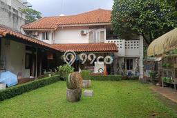Rumah Mewah LB 400m2 Siap Pakai Desain Elegan di Cipete, Jakarta Selatan Rumah Mewah LB 400m2 Siap Pakai Desain Elegan di Cipete, Jakarta Selatan