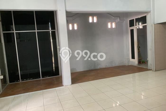 Area Strategis! Disewakan Ruko Lokasi Banyumanik, Semarang Cocok untuk Bisnis Area Strategis! Disewakan Ruko Lokasi Banyumanik, Semarang Cocok untuk Bisnis