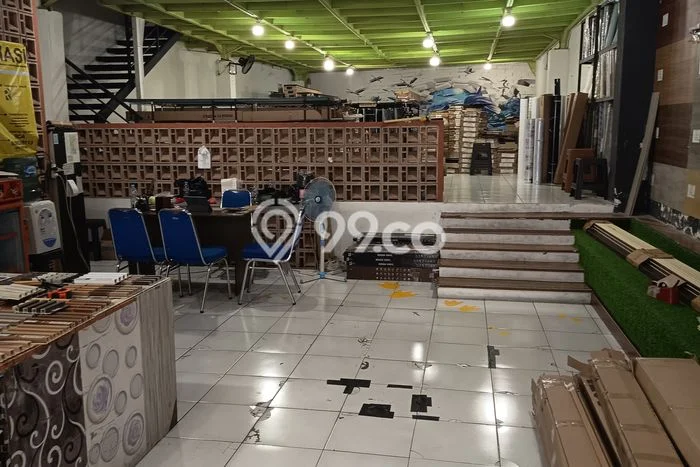 Disewakan Ruko di Pusat Kota Semarang Ramai Strategis Disewakan Ruko di Pusat Kota Semarang Ramai Strategis