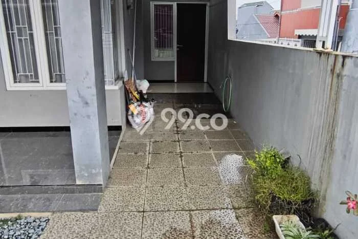 Lokasi strategis! Rumah siap huni disewakan di Banyumanik LB 90m2 Lokasi strategis! Rumah siap huni disewakan di Banyumanik LB 90m2