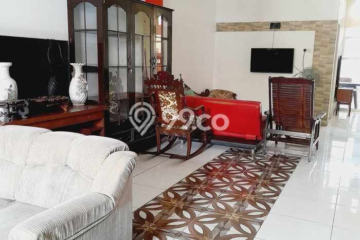 Rumah di Pedurungan, 2 KM, Design Minimalis, LT 180m2m² LB 150m2m² Rumah di Pedurungan, 2 KM, Design Minimalis, LT 180m2m² LB 150m2m²