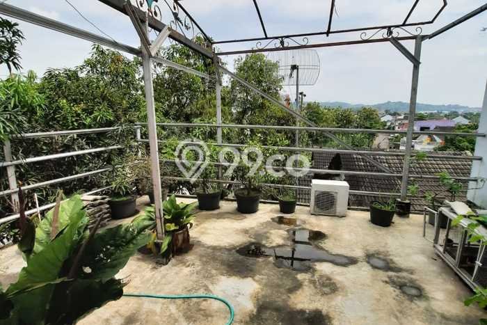 For Sale Hunian Rumah Nyaman 5 Kamar di Ketileng, Semarang For Sale Hunian Rumah Nyaman 5 Kamar di Ketileng, Semarang