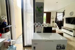 Dijual Rumah 3 Kamar Lokasi Ideal Nyaman dan Strategis di Lippo Cikarang Dijual Rumah 3 Kamar Lokasi Ideal Nyaman dan Strategis di Lippo Cikarang