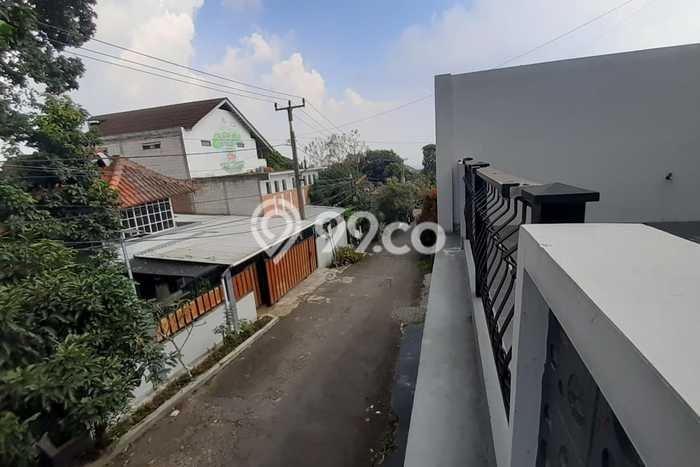 Hunian Nyaman Asri 4 KT Siap Pakai di Cihanjuang Bandung Hunian Nyaman Asri 4 KT Siap Pakai di Cihanjuang Bandung