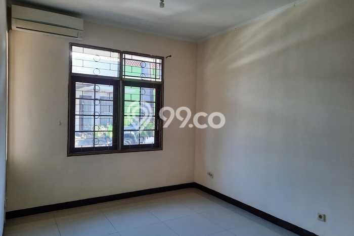 Dijual Rumah 3 Kamar Lokasi Ideal Bagus dan Strategis di Arcamanik Dijual Rumah 3 Kamar Lokasi Ideal Bagus dan Strategis di Arcamanik