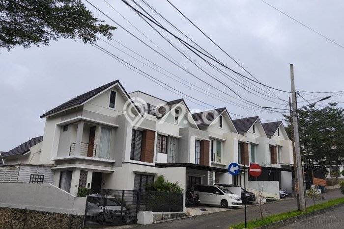 Rumah Modern Minimalis 3 KT Bisa Langsung Pindah di Cimenyan Rumah Modern Minimalis 3 KT Bisa Langsung Pindah di Cimenyan