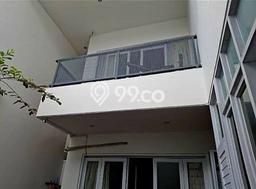 Rumah Strategis , Bandung, Luas 174m2m² Bangunan 200m2m² Rumah Strategis , Bandung, Luas 174m2m² Bangunan 200m2m²