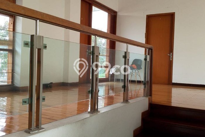 Dijual Hunian Mewah dengan Fasilitas Sekitar Komplit di Sukasari, Bandung Dijual Hunian Mewah dengan Fasilitas Sekitar Komplit di Sukasari, Bandung