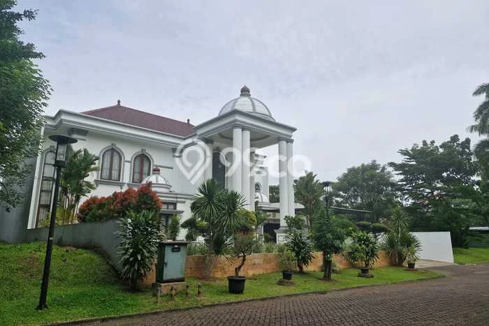 Rumah Luxury Modern Tanpa Renovasi di BSD Bukit Golf Tangerang Rumah Luxury Modern Tanpa Renovasi di BSD Bukit Golf Tangerang