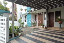 Rumah Mewah Akses Mudah di Tangerang Unfurnished Rumah Mewah Akses Mudah di Tangerang Unfurnished