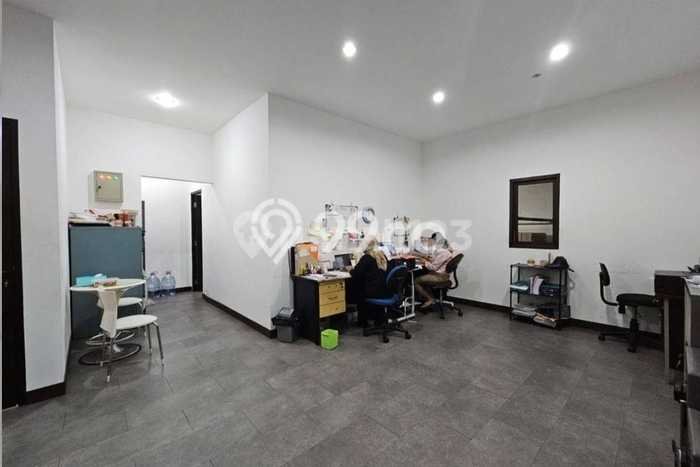 Gudang Kawasan BSD, Luas 600m², Area Komersial, Akses BSD, Tangerang Selatan, Tangerang Selatan Gudang Kawasan BSD, Luas 600m², Area Komersial, Akses BSD, Tangerang Selatan, Tangerang Selatan