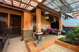 Rumah Modern 3 KT LT 112m2 di BSD Griya Loka Rumah Modern 3 KT LT 112m2 di BSD Griya Loka
