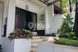 Rumah Modern 3 KT di BSD Tangerang Full Furnished Rumah Modern 3 KT di BSD Tangerang Full Furnished