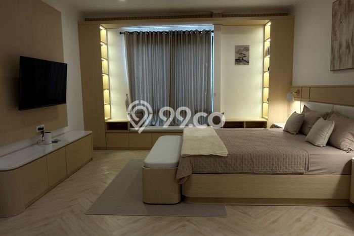 Rumah Luas Asri 3 KT Siap Pakai di BSD Tangerang Rumah Luas Asri 3 KT Siap Pakai di BSD Tangerang