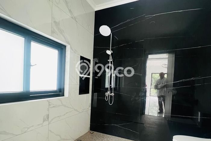 Rumah Elit LB 218m2 Siap Huni Desain Elegan di BSD Vanya Park, Tangerang Rumah Elit LB 218m2 Siap Huni Desain Elegan di BSD Vanya Park, Tangerang