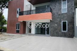 For Sale Rumah Mewah Exclusive di Serpong Utara, Tangerang Selatan For Sale Rumah Mewah Exclusive di Serpong Utara, Tangerang Selatan