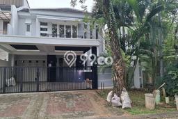 Rumah Elit Modern Tanpa Renovasi di BSD Delatinos Tangerang Rumah Elit Modern Tanpa Renovasi di BSD Delatinos Tangerang