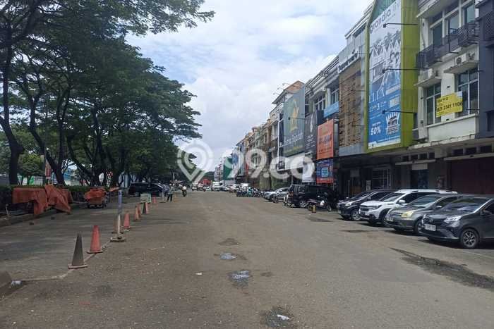 Ruko Komersial Dijual di BSD Tangerang Selatan LT 75m2 & LB 225m2 Ruko Komersial Dijual di BSD Tangerang Selatan LT 75m2 & LB 225m2