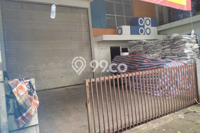 Gudang Komersial Dijual di BSD Tangerang Selatan LT 360m2 & LB 300m2 Gudang Komersial Dijual di BSD Tangerang Selatan LT 360m2 & LB 300m2