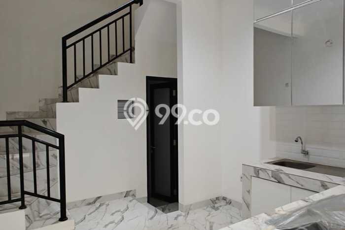 Dijual Rumah Eksklusif 5 KT di Kedoya, Jakarta Barat Dijual Rumah Eksklusif 5 KT di Kedoya, Jakarta Barat