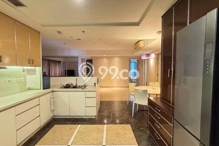 FOR SALE Hunian Apartemen High-Class di Kemayoran dengan 3 Kamar Tidur & Luas 196m2 FOR SALE Hunian Apartemen High-Class di Kemayoran dengan 3 Kamar Tidur & Luas 196m2