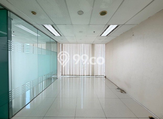 Disewakan Kantor komersial di Kemayoran luas bangunan 137m2 Disewakan Kantor komersial di Kemayoran luas bangunan 137m2