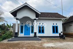 KESEMPATAN TERBAIK! Tersedia KPR Rumah Modern di Kerjo, Karanganyar, LT 200m2m² Bangunan 150m2m² KESEMPATAN TERBAIK! Tersedia KPR Rumah Modern di Kerjo, Karanganyar, LT 200m2m² Bangunan 150m2m²