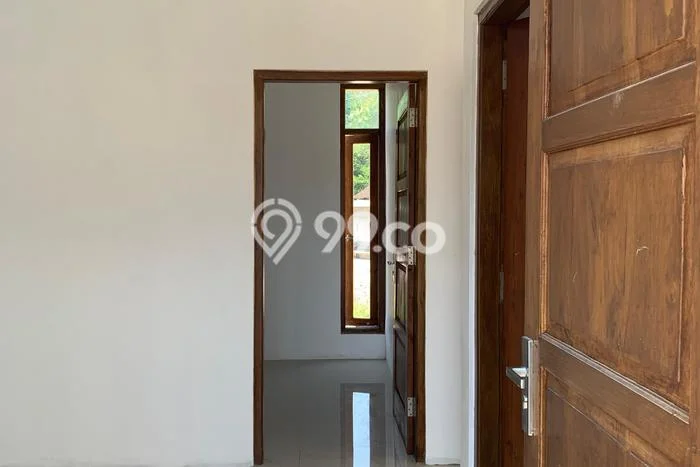 Jual Rumah Harga Miring Karangmalang Punya 2 Kamar & LT 60m2 Jual Rumah Harga Miring Karangmalang Punya 2 Kamar & LT 60m2
