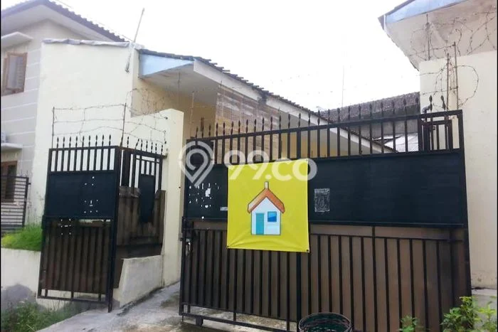 Dijual Segera Rumah Kost di Solo Baru, Surakarta 10 Kamar Dijual Segera Rumah Kost di Solo Baru, Surakarta 10 Kamar
