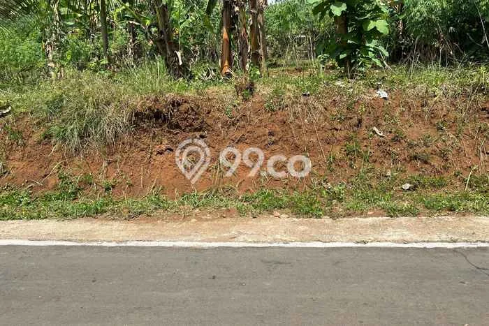 Jual Tanah Lokasi Strategis Kawasan Kerjo, Luas 600m², Akses Kerjo, Karanganyar, Karanganyar Jual Tanah Lokasi Strategis Kawasan Kerjo, Luas 600m², Akses Kerjo, Karanganyar, Karanganyar