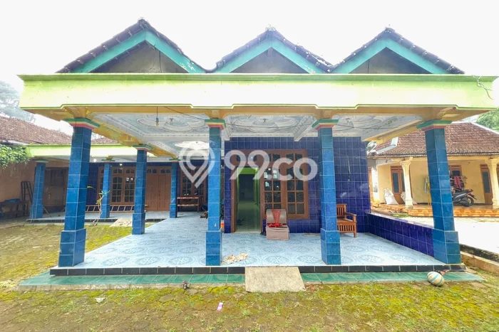 Jual Rumah Murah Meriah Mojogedang Punya 6 Kamar & LT 780m2 Jual Rumah Murah Meriah Mojogedang Punya 6 Kamar & LT 780m2