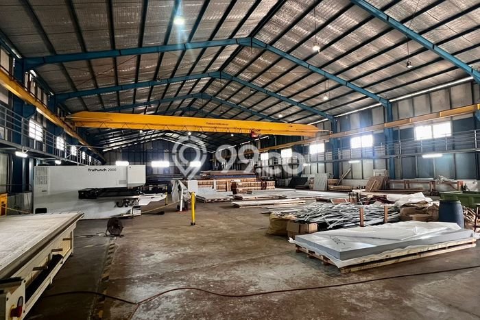 Pabrik Dijual di Bekasi LT 5810m2 & LB 1500m2 Lokasi Terbaik! Pabrik Dijual di Bekasi LT 5810m2 & LB 1500m2 Lokasi Terbaik!