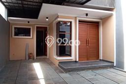 PENAWARAN TERBATAS! Rumah Berkualitas di Setiabudi, Luas 170m² LB 220m² PENAWARAN TERBATAS! Rumah Berkualitas di Setiabudi, Luas 170m² LB 220m²
