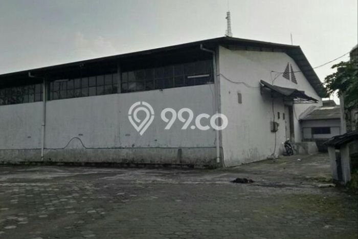 Gudang Dijual di Prime Area Bandung Luas 1800m2 Gudang Dijual di Prime Area Bandung Luas 1800m2