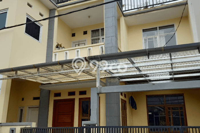 Dijual Rumah 4 Kamar Lokasi Strategis Nyaman dan Strategis di Cimahi Utara Dijual Rumah 4 Kamar Lokasi Strategis Nyaman dan Strategis di Cimahi Utara