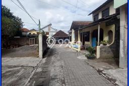 Tanah Bisnis di Ngaglik, Luas 74m², Akses Mudah Tanah Bisnis di Ngaglik, Luas 74m², Akses Mudah