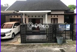 INVESTASI CERDAS! Rumah Premium Mlati, Sleman, LT 202m² Luas Bangunan 160m² INVESTASI CERDAS! Rumah Premium Mlati, Sleman, LT 202m² Luas Bangunan 160m²