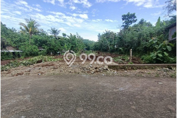 HARGA TERBAIK! Tanah di Imogiri , Luas 125m², Lokasi Prima HARGA TERBAIK! Tanah di Imogiri , Luas 125m², Lokasi Prima