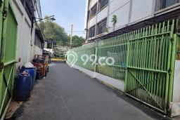 Hunian Luxury di Jakarta Barat Lokasi Strategis Kondisi Terawat Hunian Luxury di Jakarta Barat Lokasi Strategis Kondisi Terawat